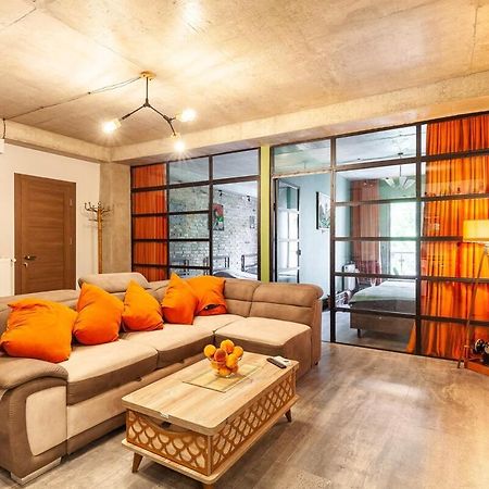 Veli Group Apartment Near White Bridge ° คูทายสิ ภายนอก รูปภาพ